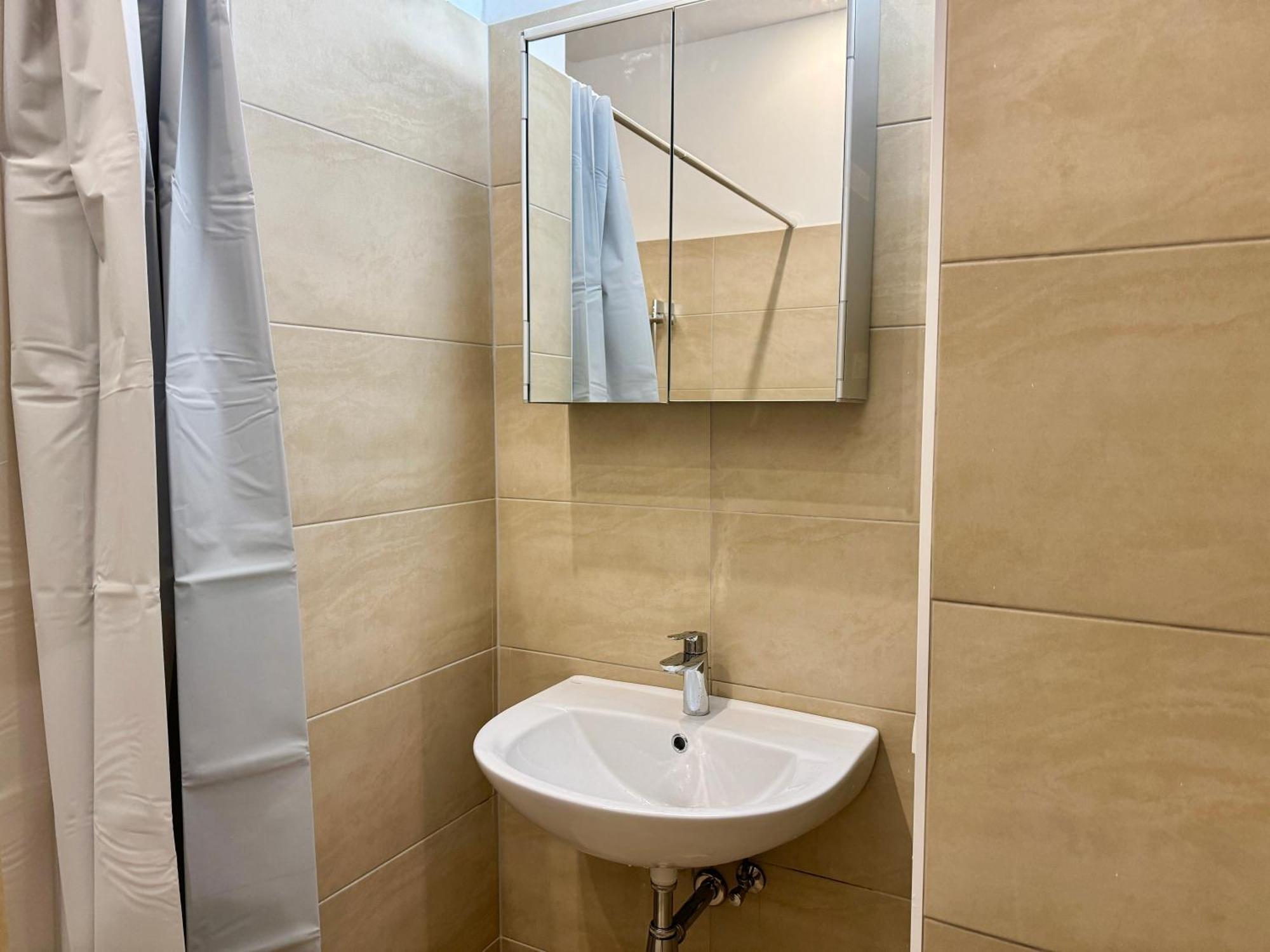 Spacious Apartment - 15 Min To Center Wien Exterior foto