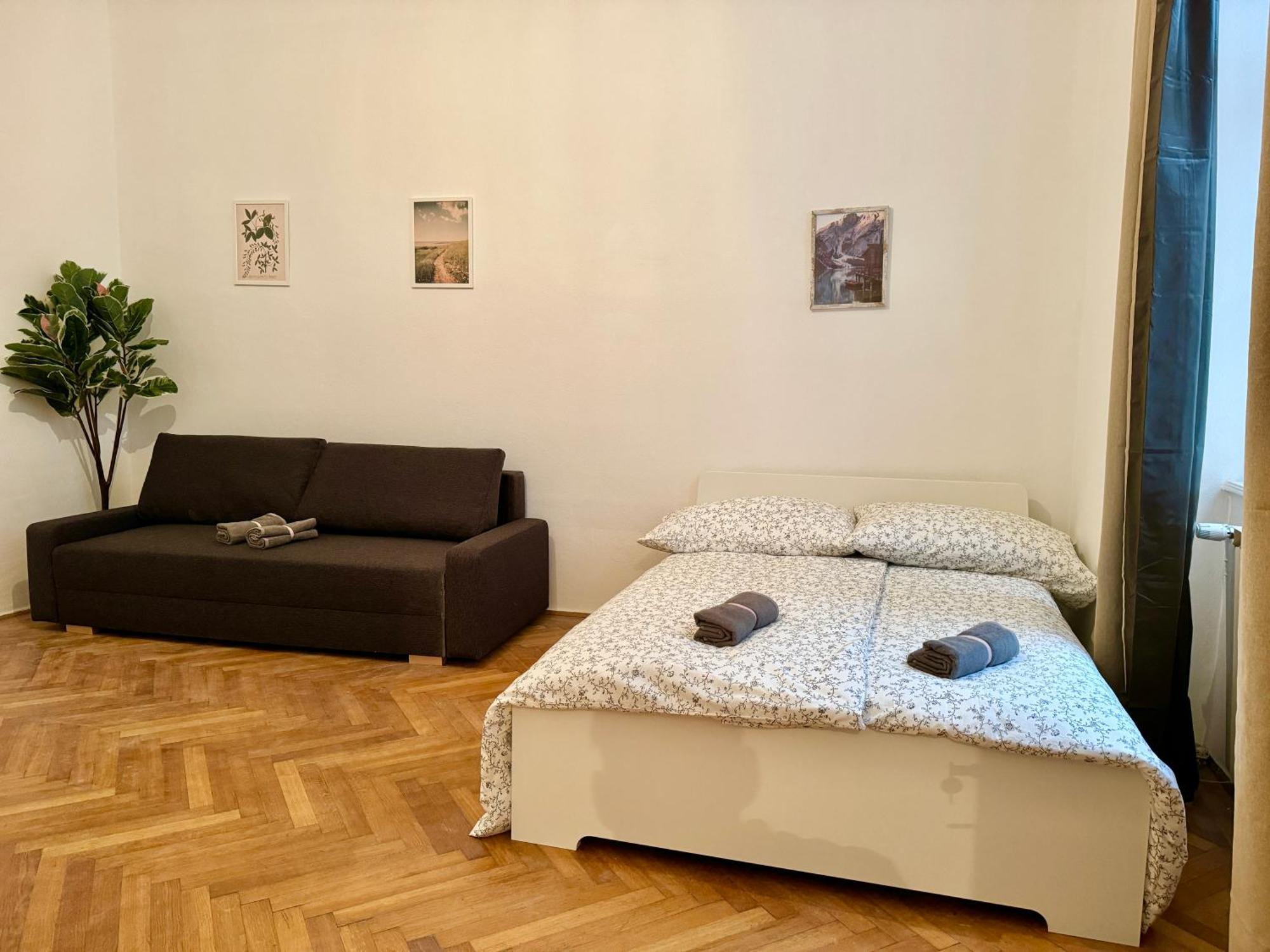 Spacious Apartment - 15 Min To Center Wien Exterior foto